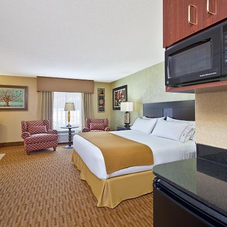 Holiday Inn Express & Suites - Sharon-Hermitage By Ihg West Middlesex Eksteriør bilde