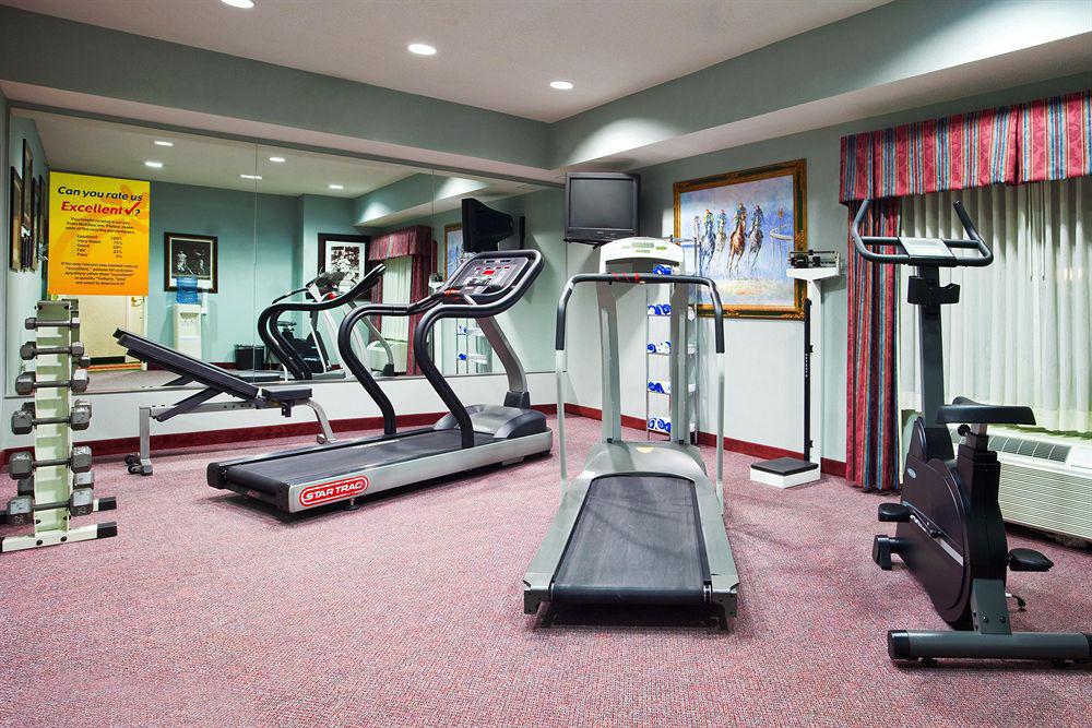 Holiday Inn Express & Suites - Sharon-Hermitage By Ihg West Middlesex Eksteriør bilde
