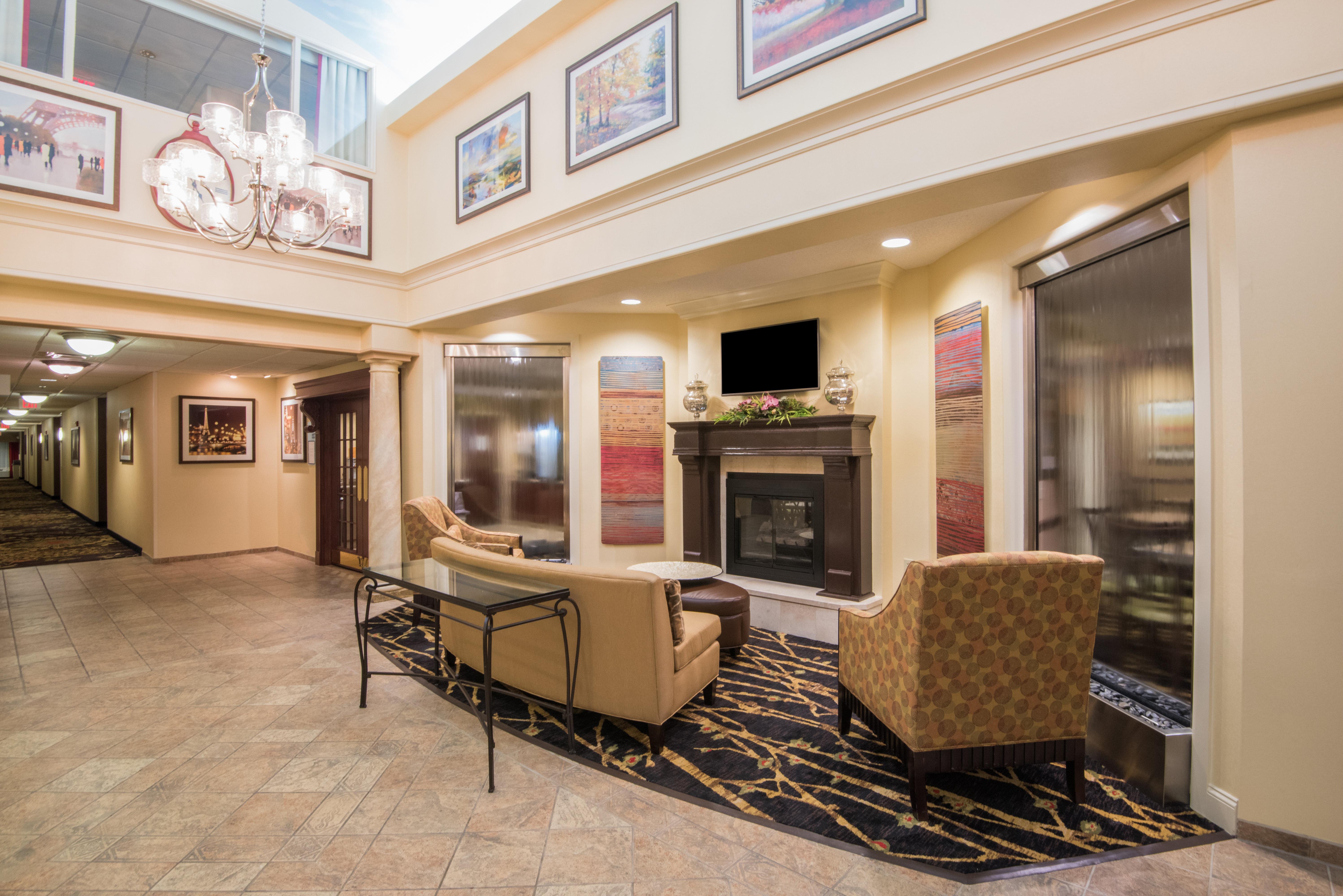 Holiday Inn Express & Suites - Sharon-Hermitage By Ihg West Middlesex Eksteriør bilde